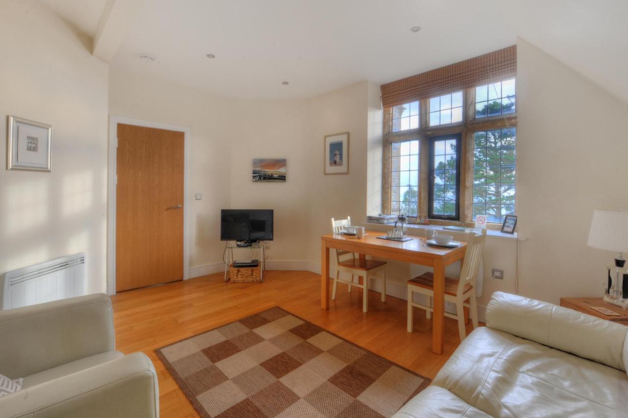 Ferienwohnung 7 Coram Tower Lyme Regis Exterior foto
